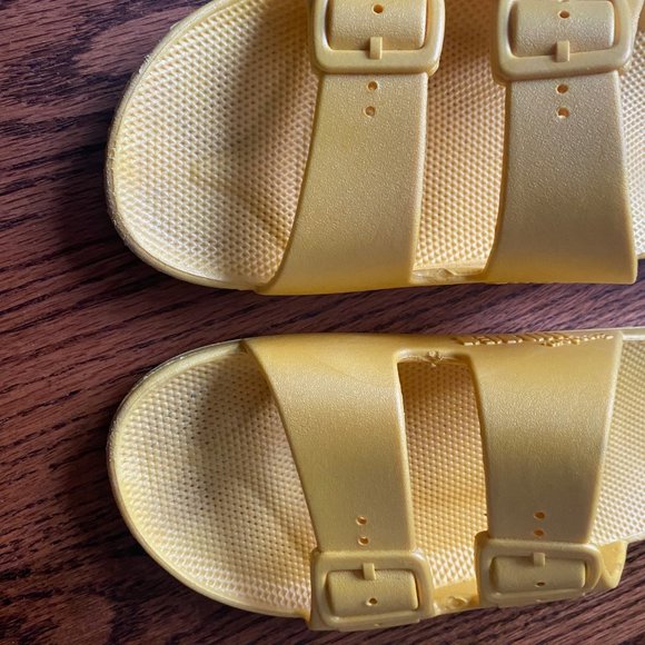 Yellow Freedom Moses sandals size 38/39 - Picture 5 of 5
